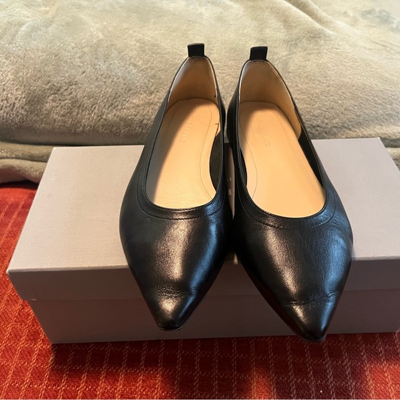 Everlane The 40-Hour Flat Black Base - Size 6.5 - Picture 2 of 7